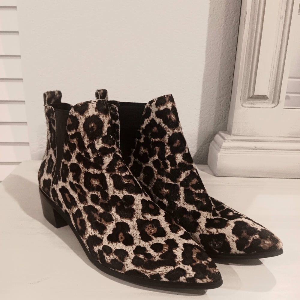 Treasure and Bond Leopard Print Cowhide Ankle Boot 7.5 - Picture 3 of 6